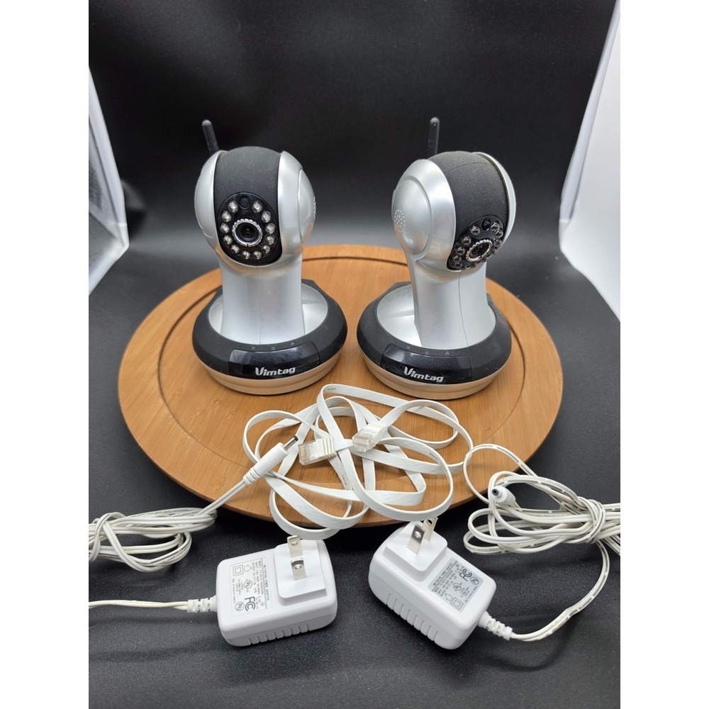 Vimtag VT361 WiFi IP Security Camera Lot of 2 Pan Tilt Night Vision Cables...
